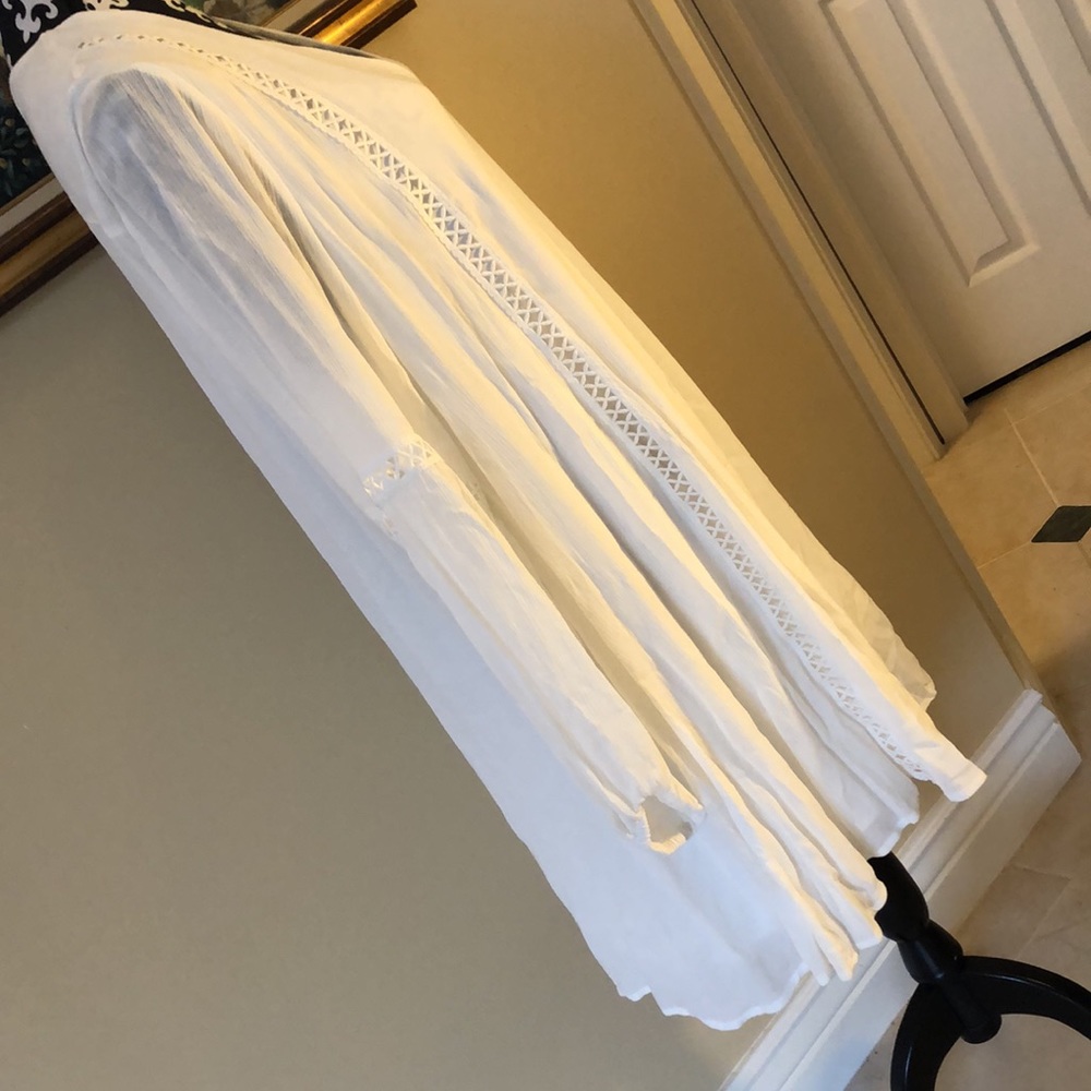 Apricot Bohemian long & lined crinkly gauzy fabric with embroidered X detail - Picture 4 of 12
